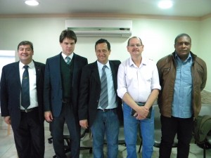 Diretoria do SINDESPE  Dr. Adlson, Dr. Alexandre, Presidente Antonio Pereira, Vic-presidente Airton Reginato e Tesoureiro Shelley Xavier